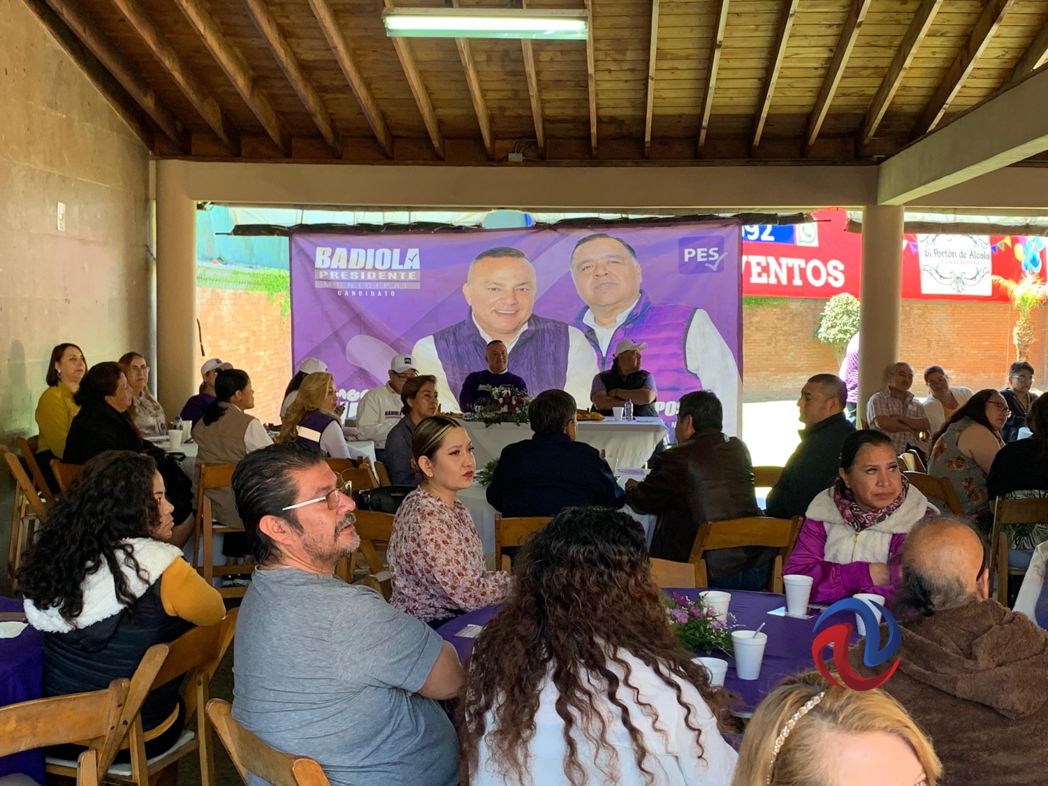 Propone Badiola fortalecer relación con burócratas