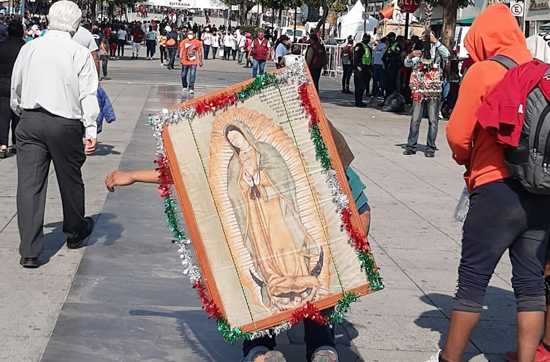 Los devotos vuelven a la Basílica