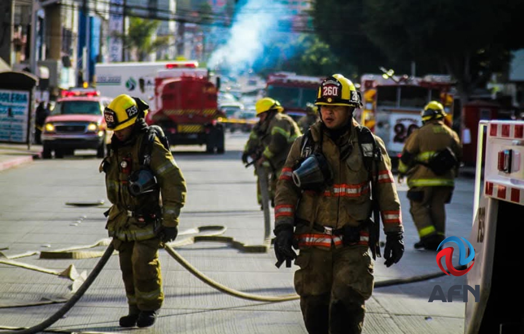Bomberos de Tijuana celebran 104 años de fundación