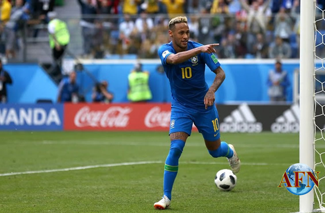 Brasil vence a Costa Rica en tiempo de compensación