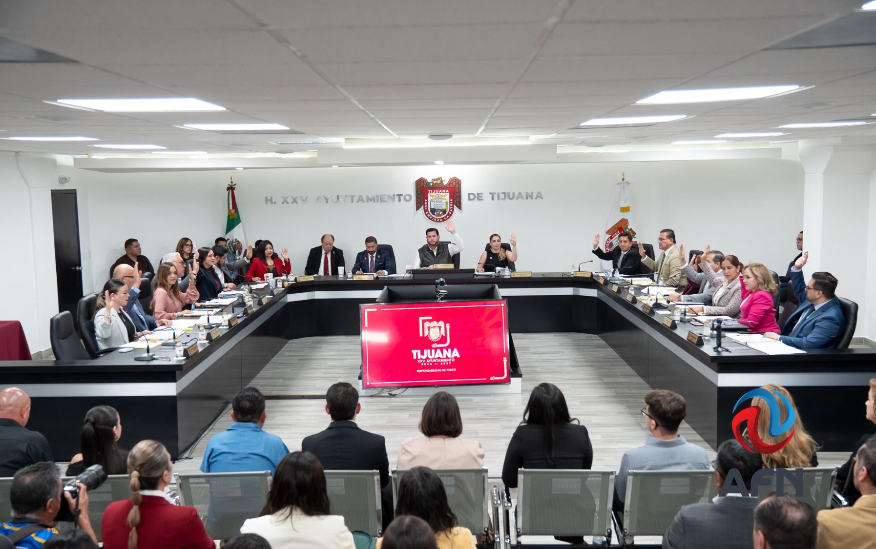 Cabildo aprobó licencia indefinida a Burgueño; Abdiel Gutiérrez asume el cargo