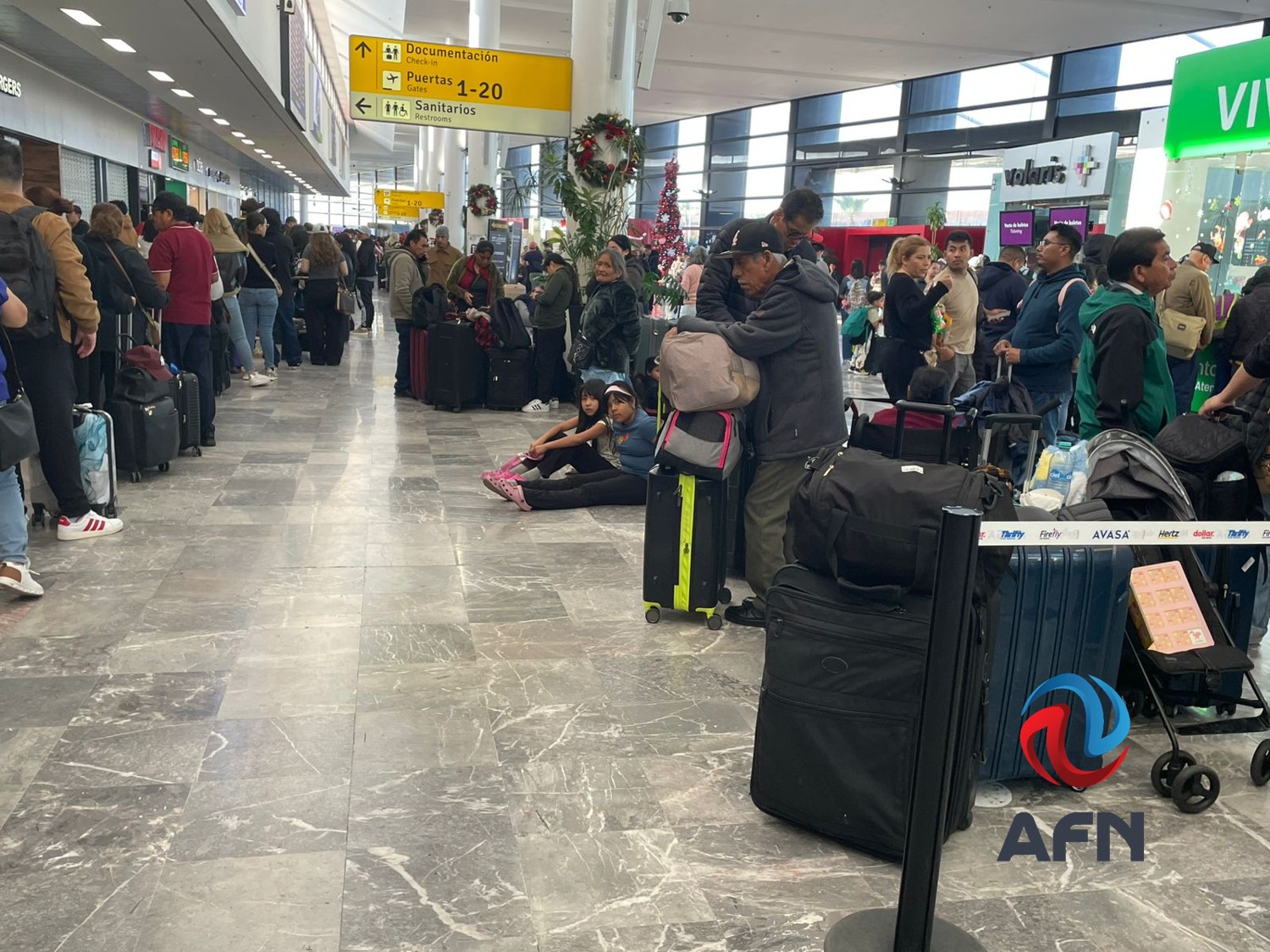 Caos en el aeropuerto de Tijuana por cancelación de vuelos 