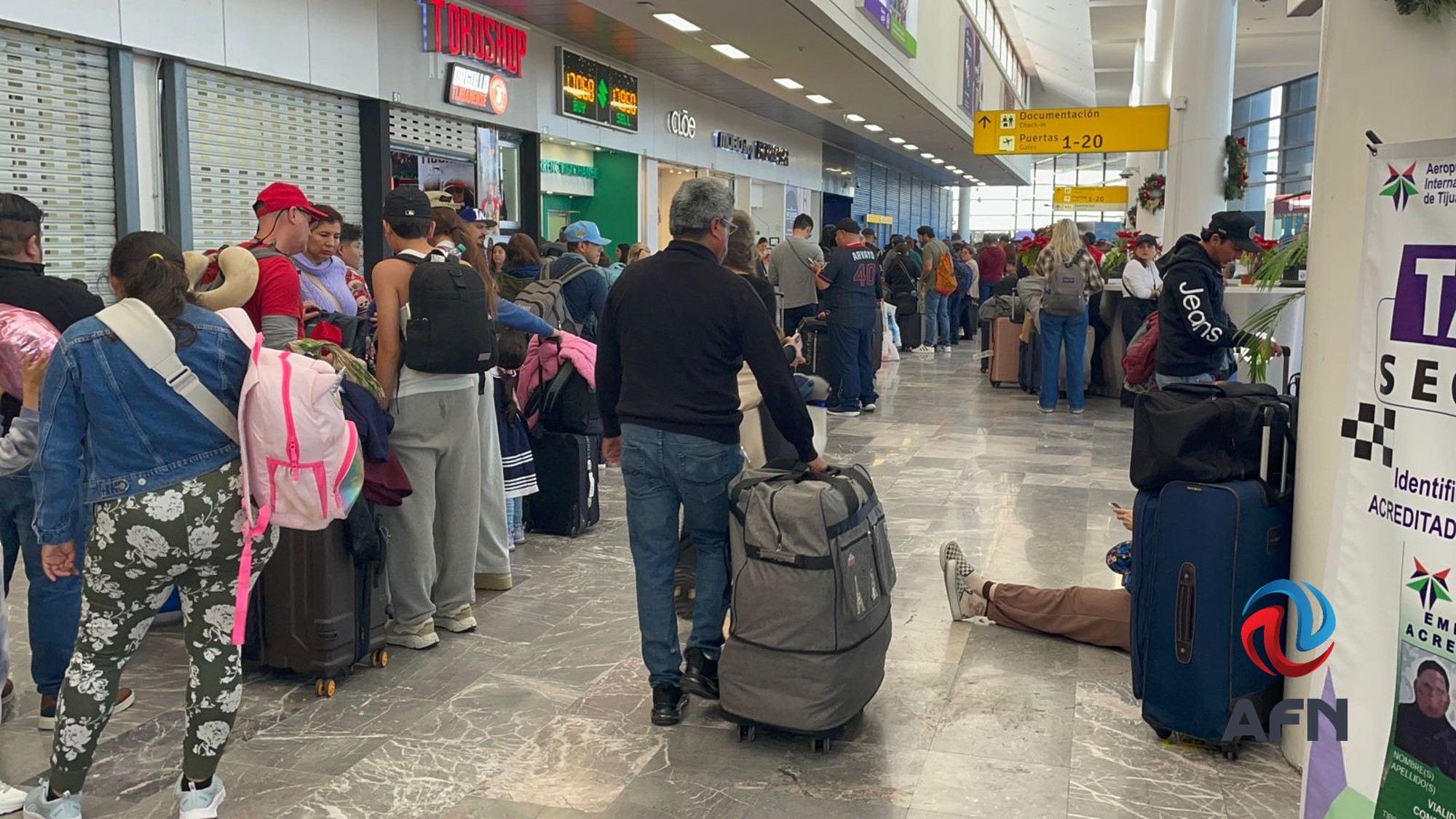 Caos en el aeropuerto de Tijuana por cancelación de vuelos 