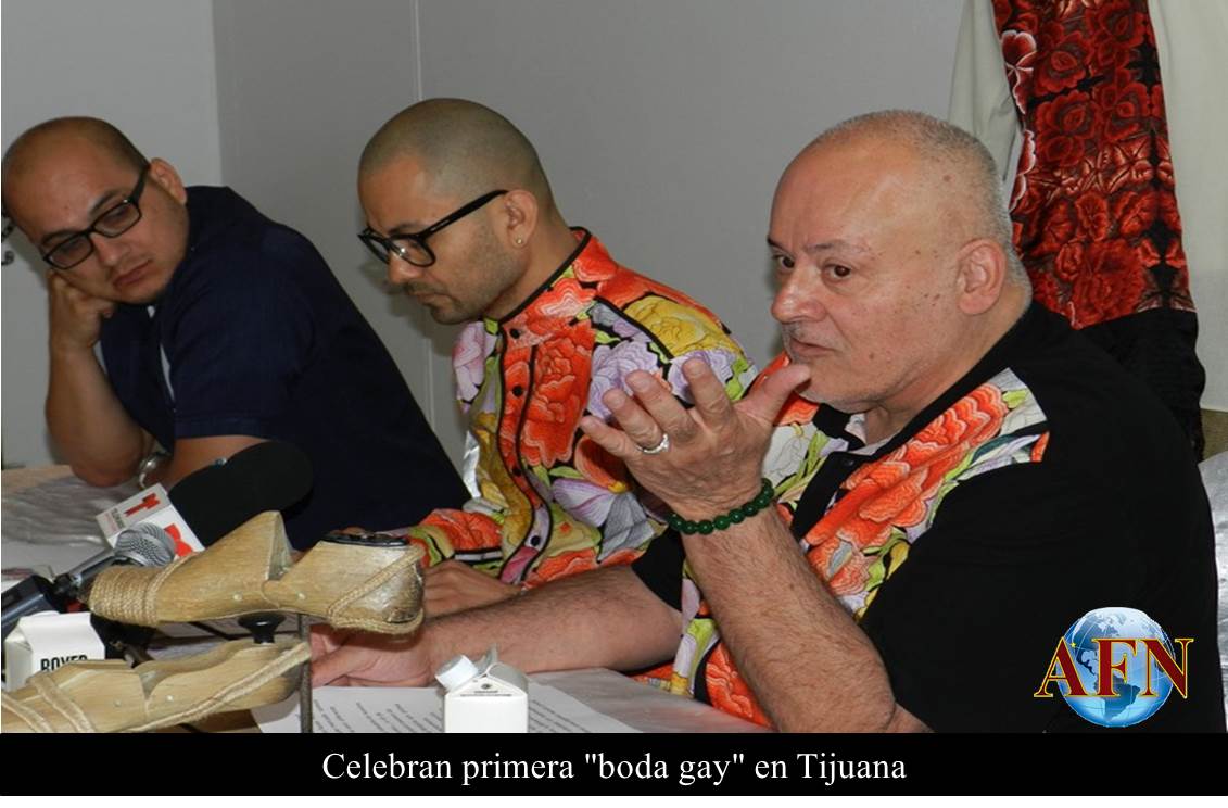 Celebran primera boda gay en Tijuana