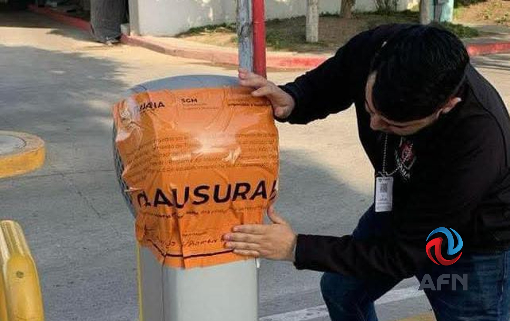 Clausuran estacionamientos de Plaza Río y Macro Plaza