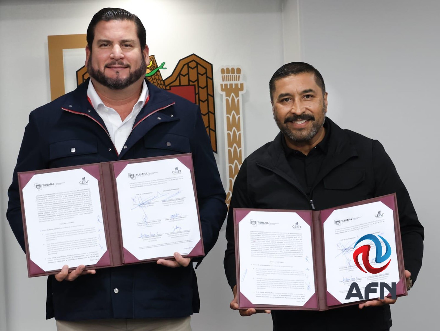 Firman convenio el gobierno municipal y Ceist Universidad