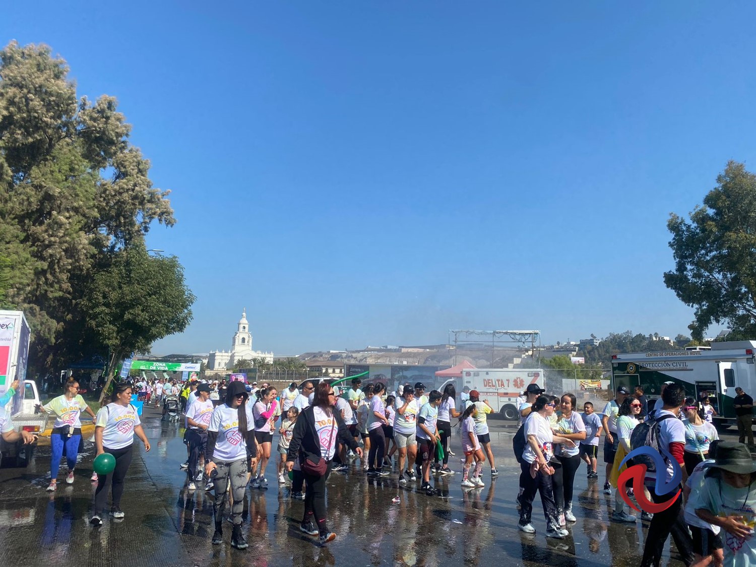 Diez mil personas corrieron con color en Tijuana