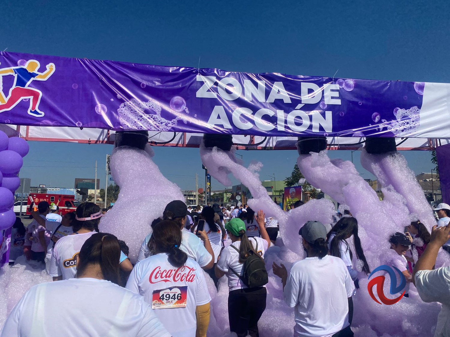 Diez mil personas corrieron con color en Tijuana