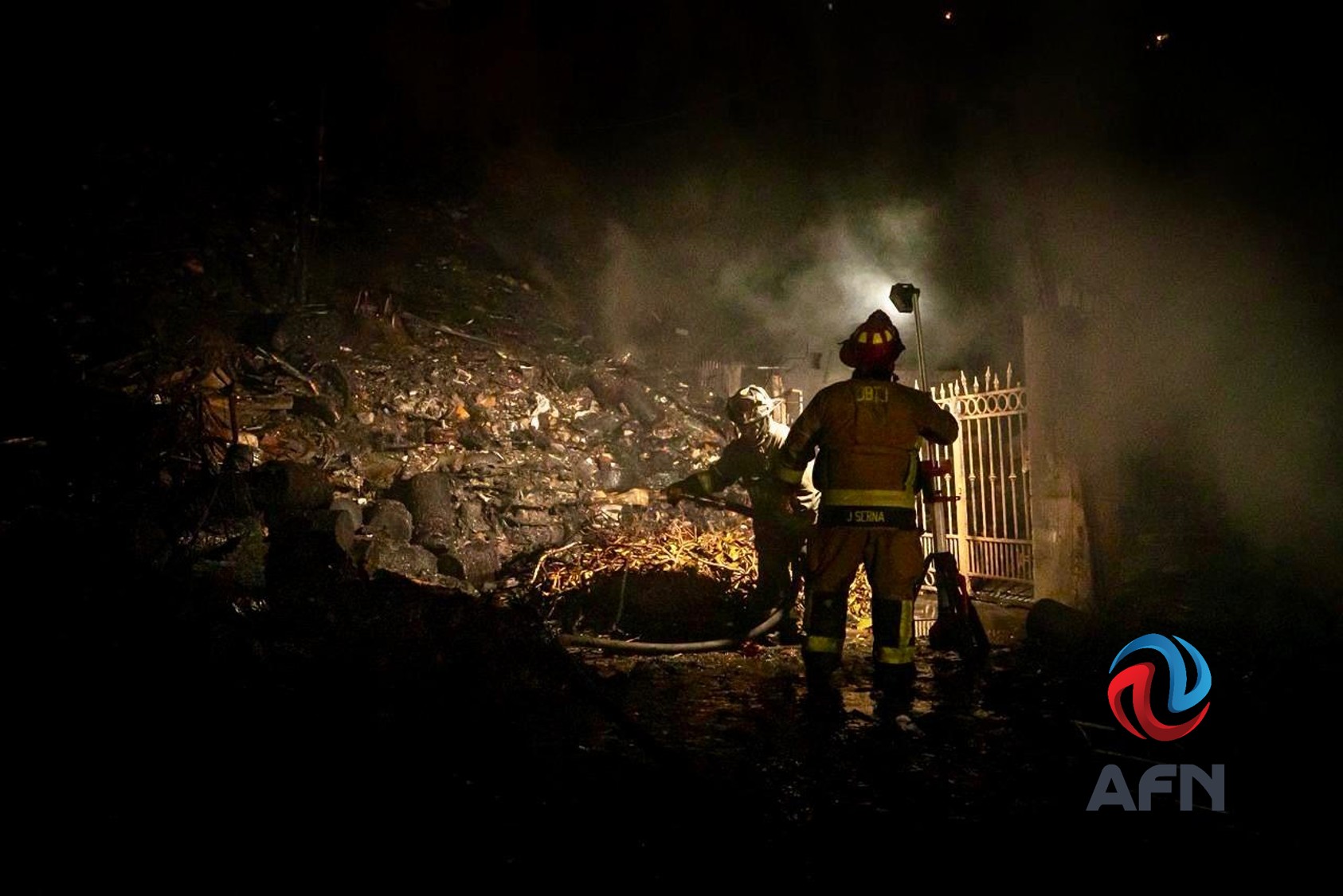 Atiende el municipio a damnificados por incendio en Rancho las Flores