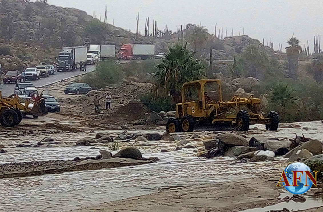 Se va Rosa y quedan destrozos