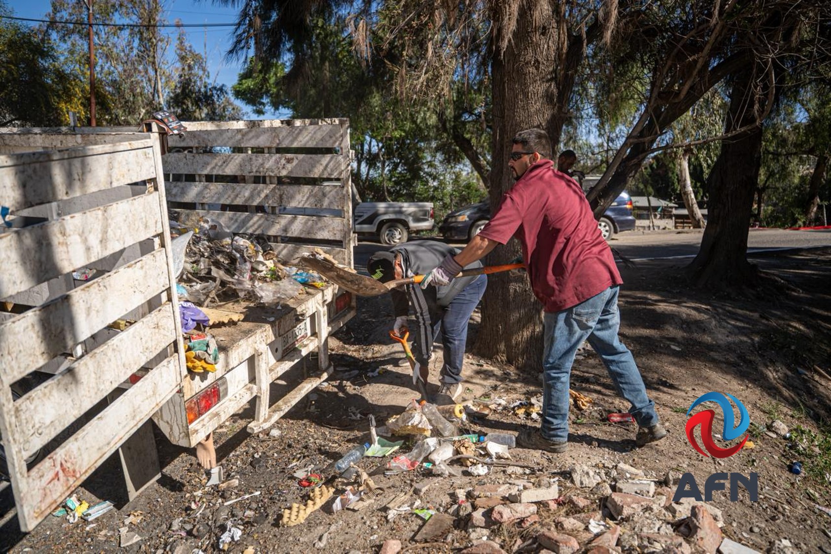 Continúa el municipio con el programa Tijuana: Ciudad limpia en delegaciones