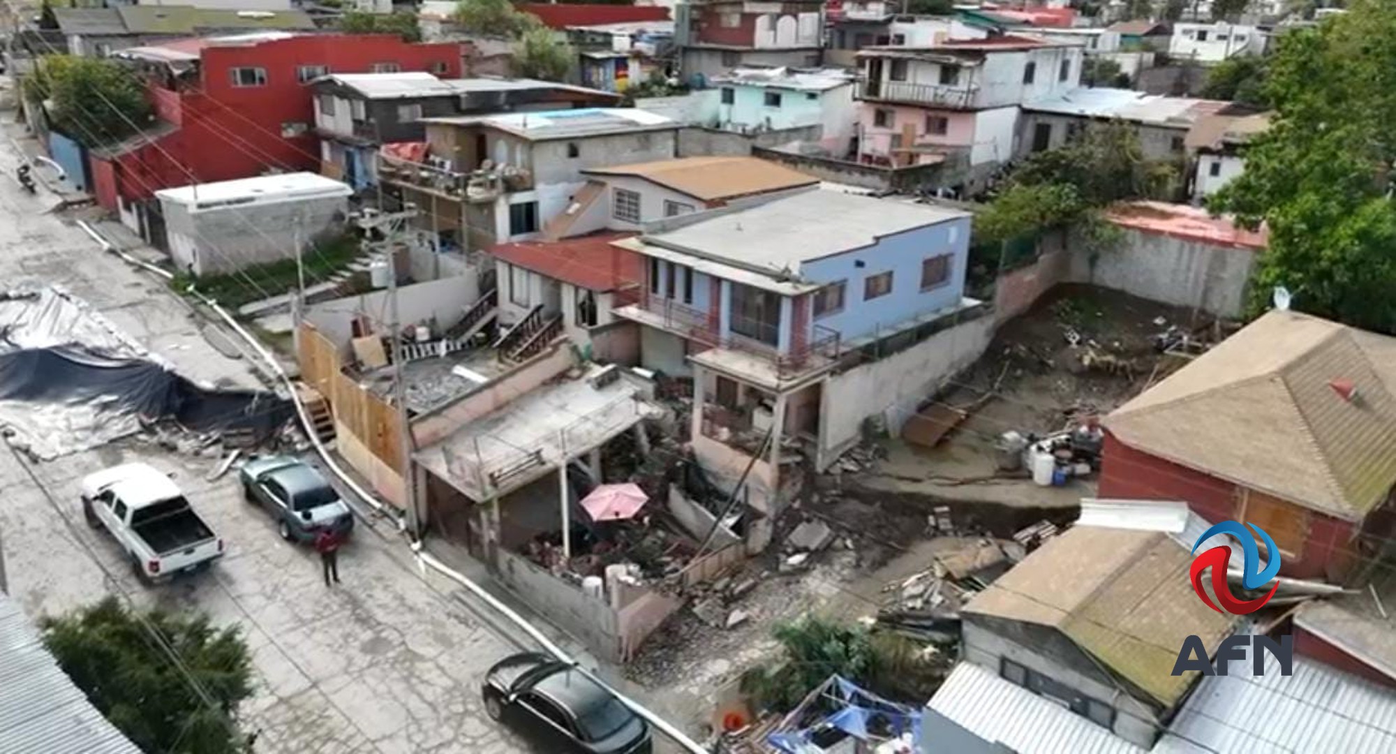 Vigila Protección Civil el deslizamiento activo de la Sánchez Taboada