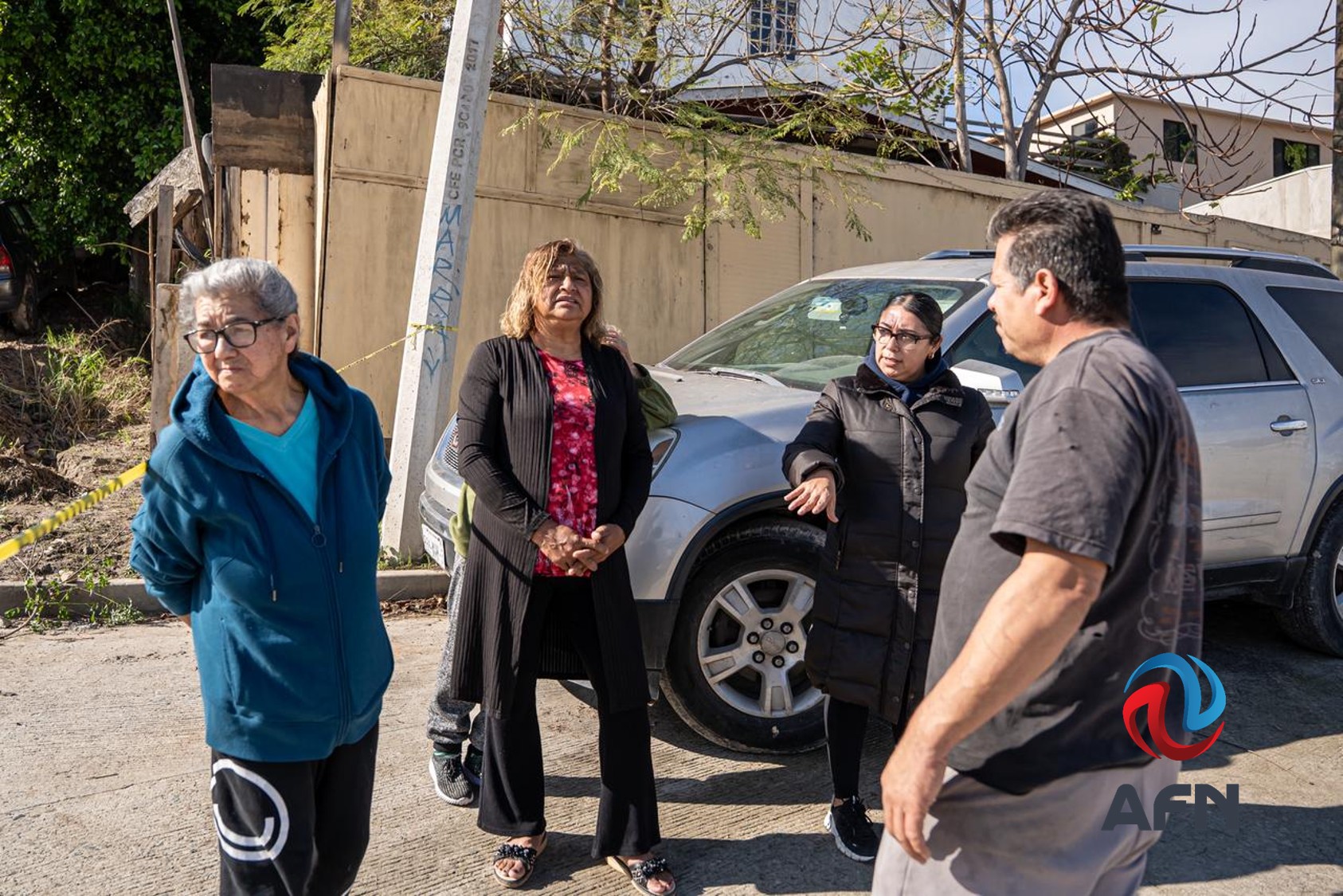 Preocupa a residentes de la colonia Reforma el deslizamiento de tierra y aparición de grietas