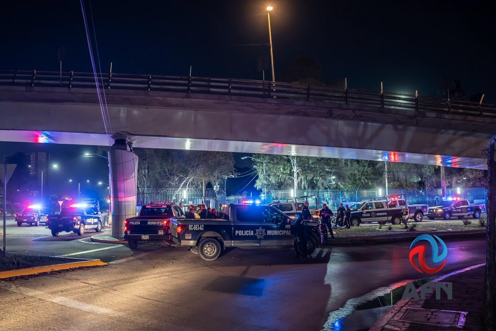 Intensa persecución terminó con la detención de al menos tres hombres