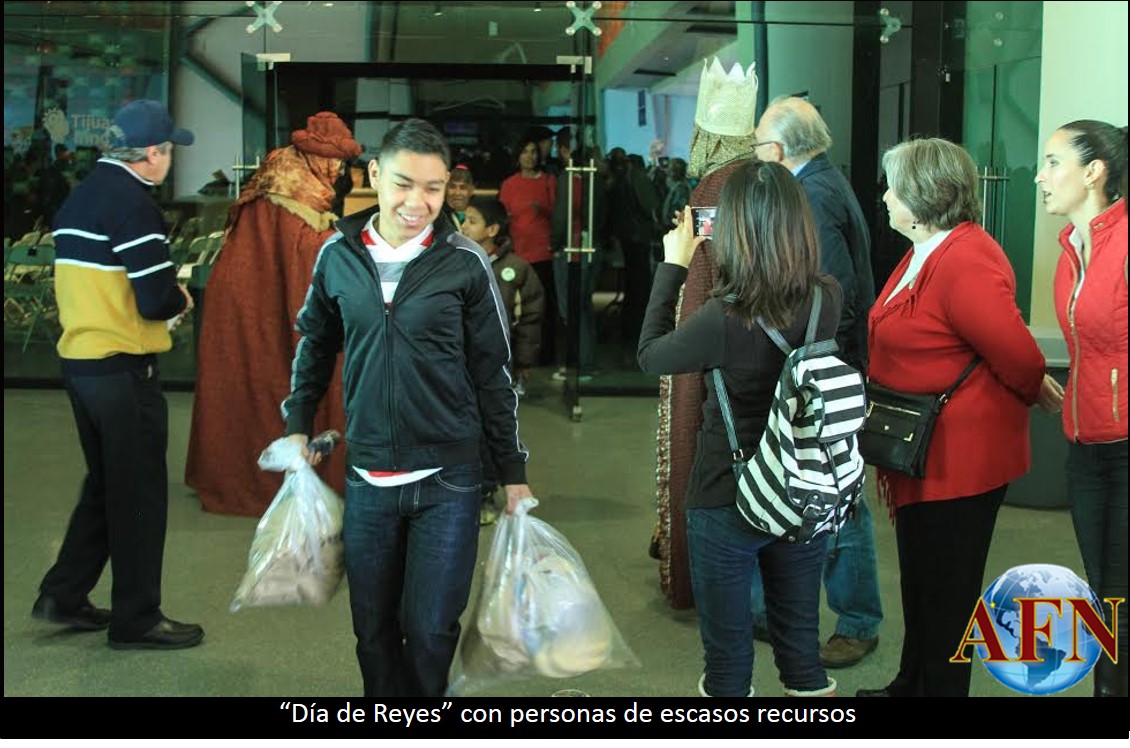 Construyen rotarios un centro comunitario