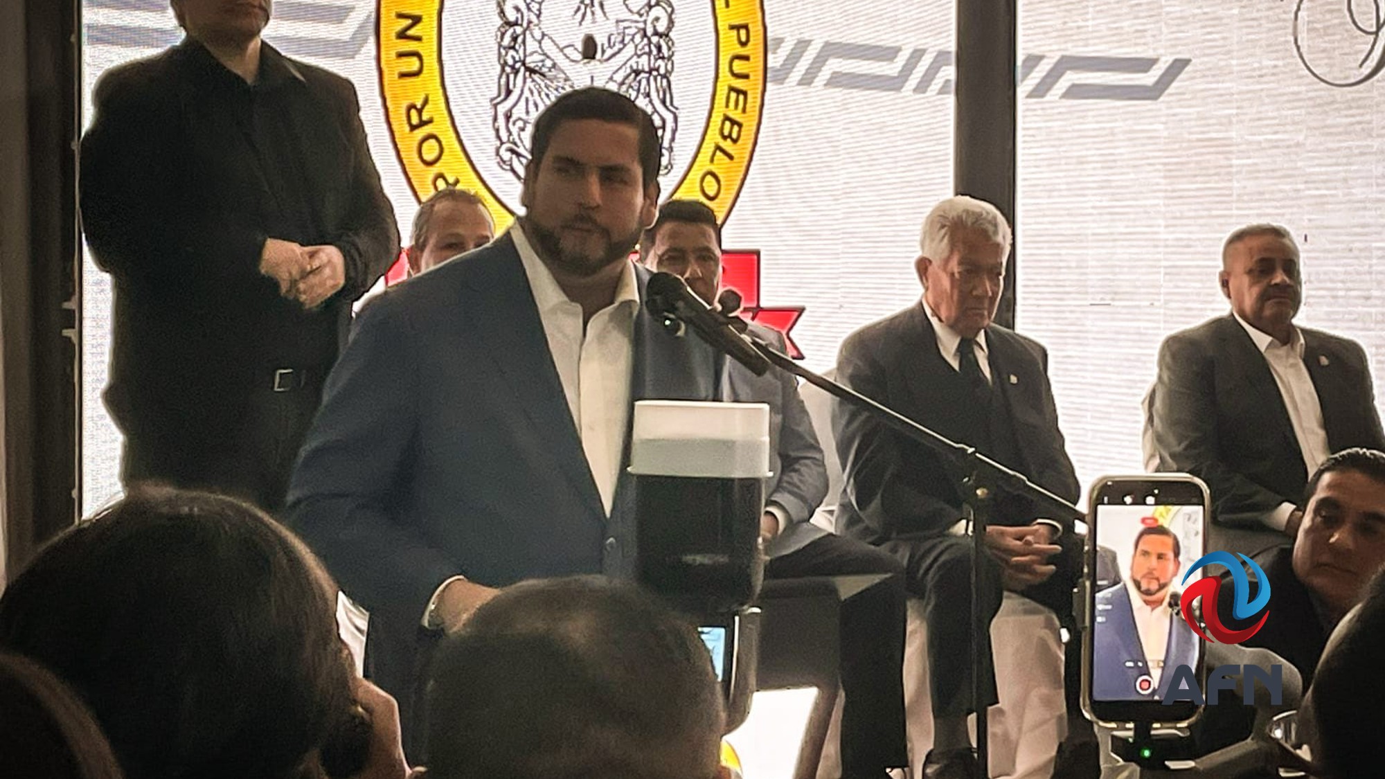 Asume nuevo dirigente de la burocracia en Tijuana; tema Issstecali es prioridad, dice