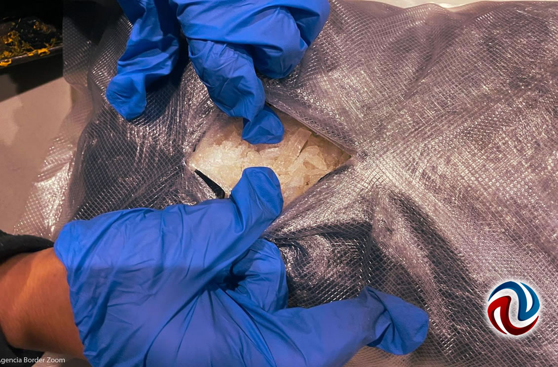 Decomisan cargamento de metanfetamina y cocaína en la Aduana de Otay