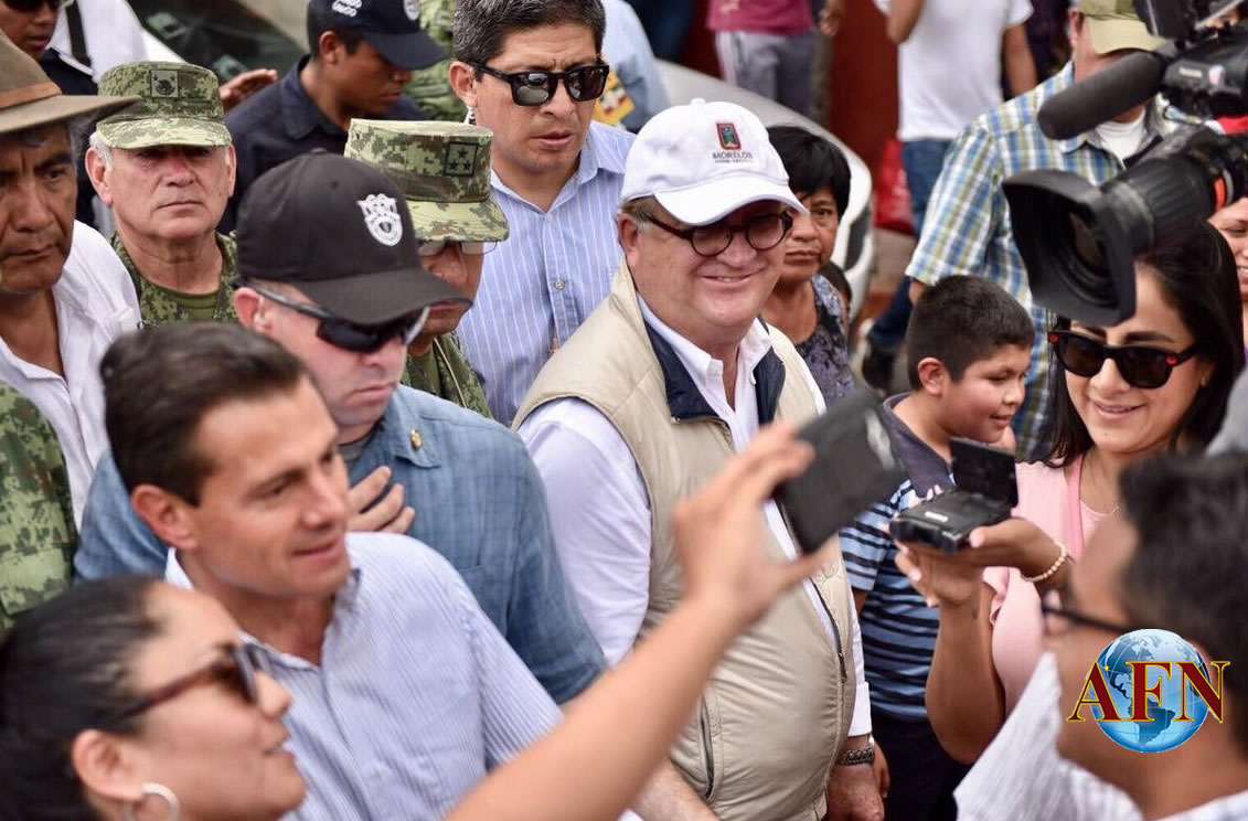 EPN se compromete con damnificados
