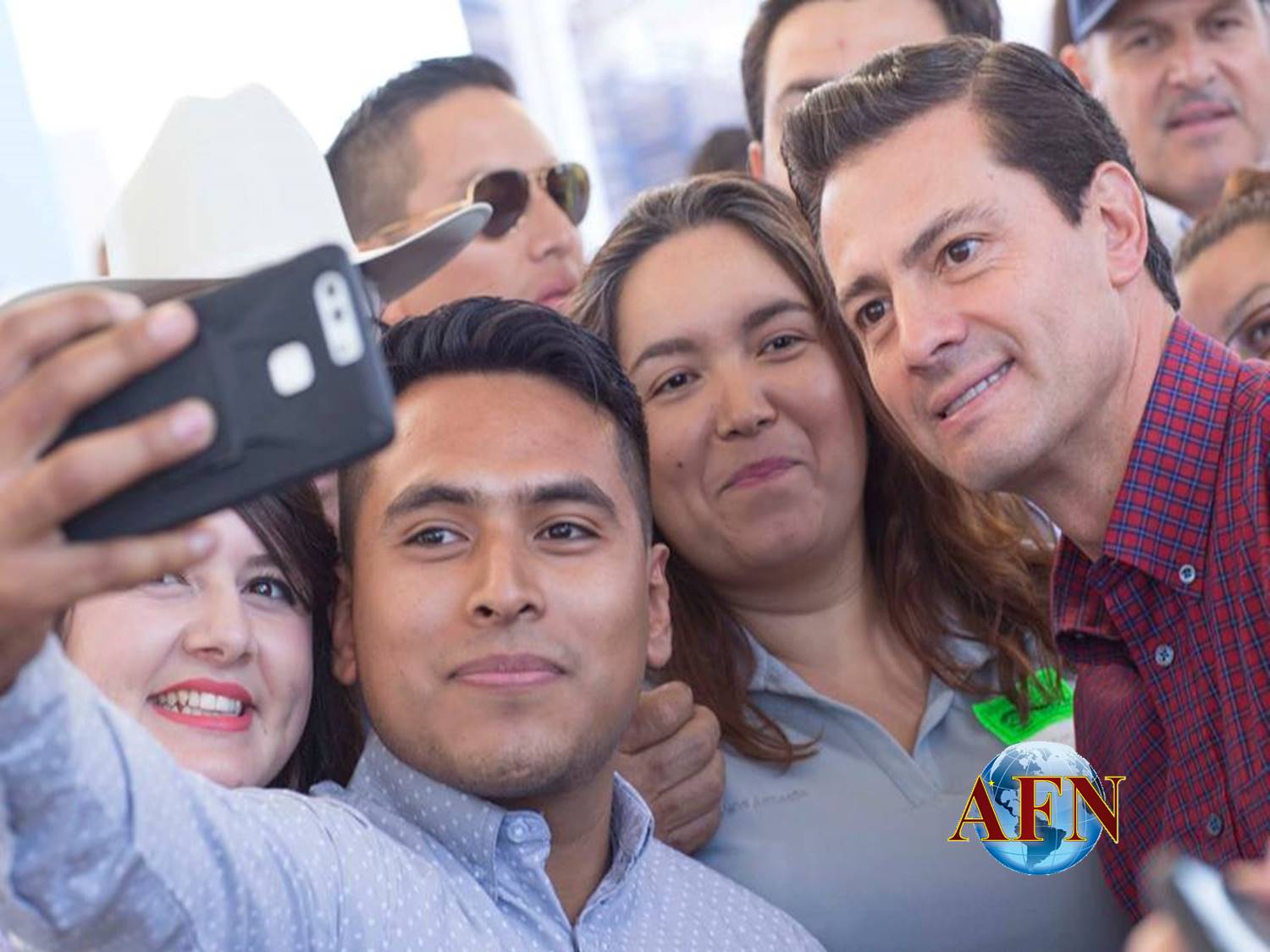 Inaugura Peña Nieto  desaladora en Ensenada