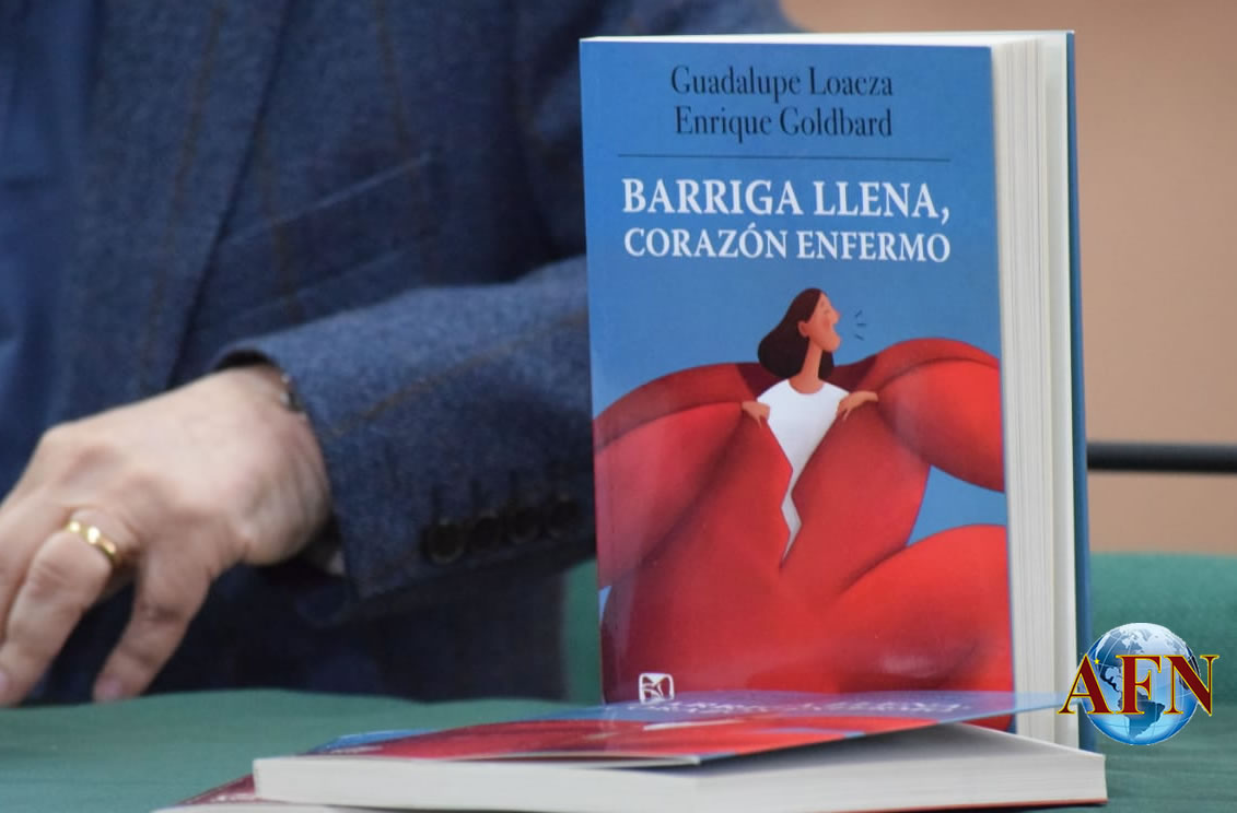 Presentan libro Barriga Llena, Corazón Enfermo