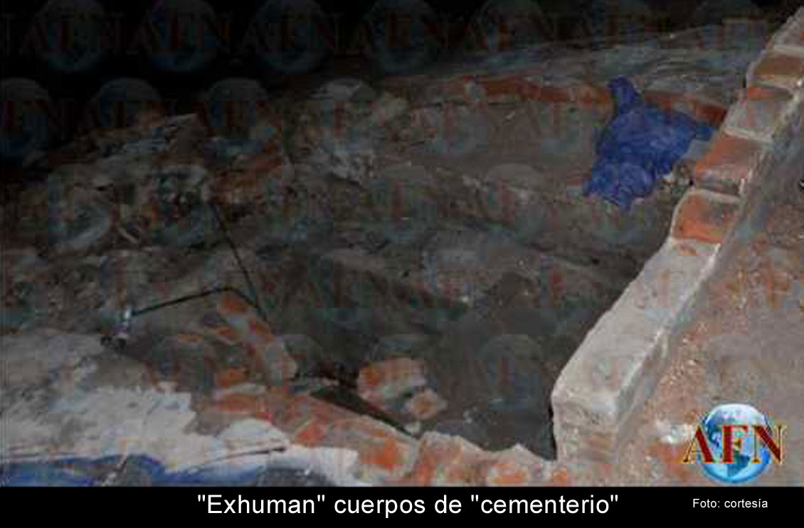 Exhuman cuerpos de cementerio