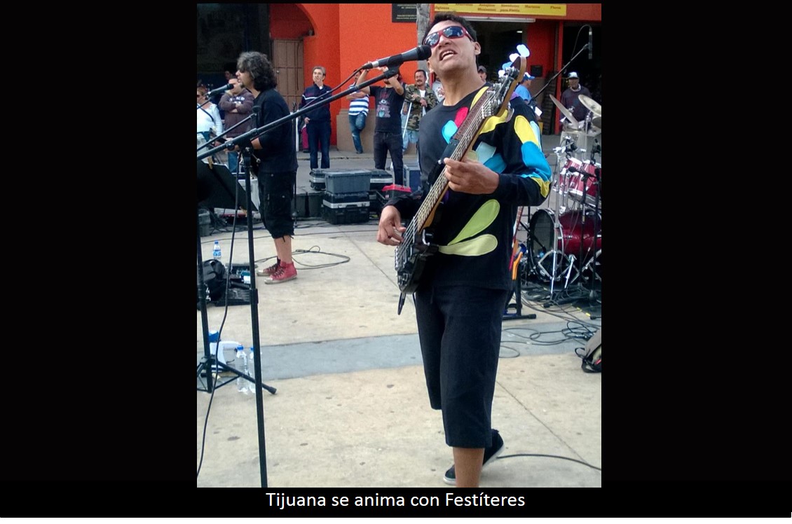 Titiriteros animan con Festíteres