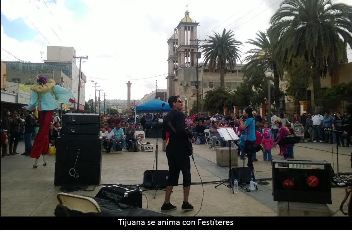 Titiriteros animan con Festíteres