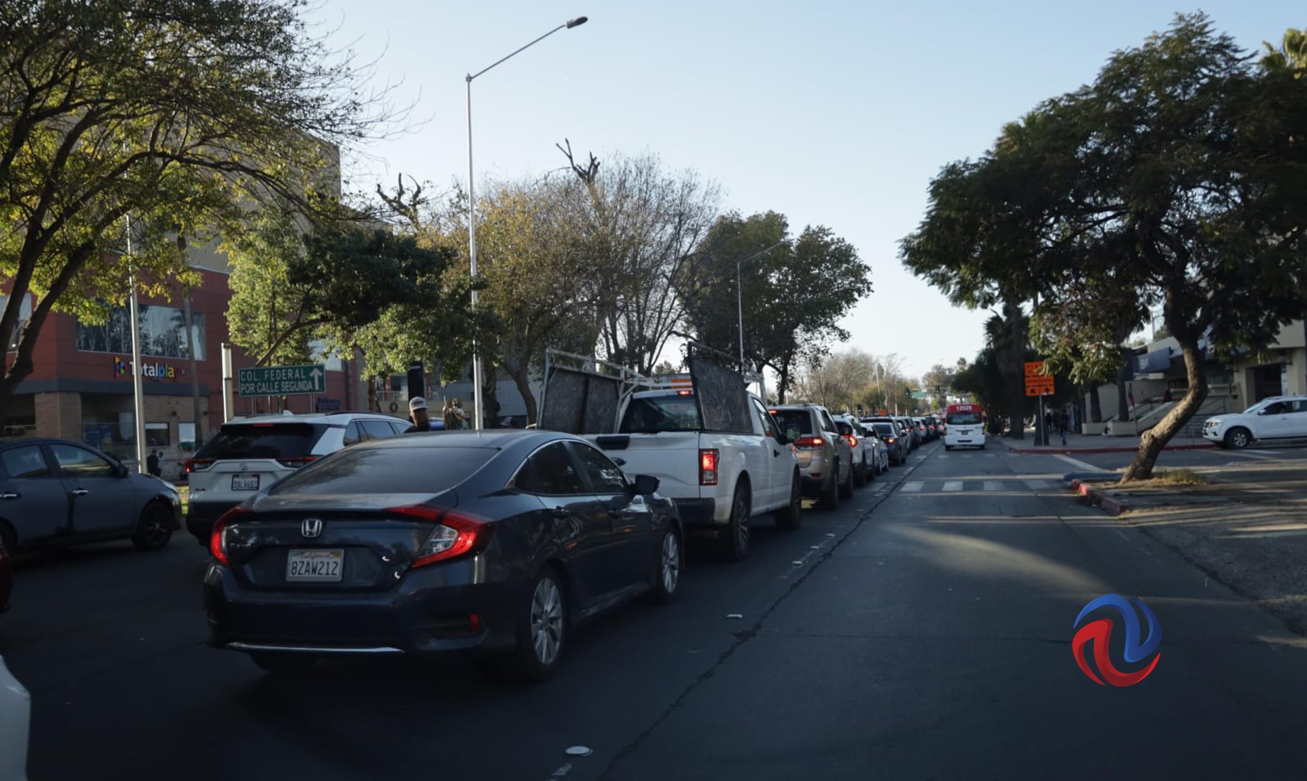 Se formaron largas filas para cruzar a EEUU por garita de San Ysidro