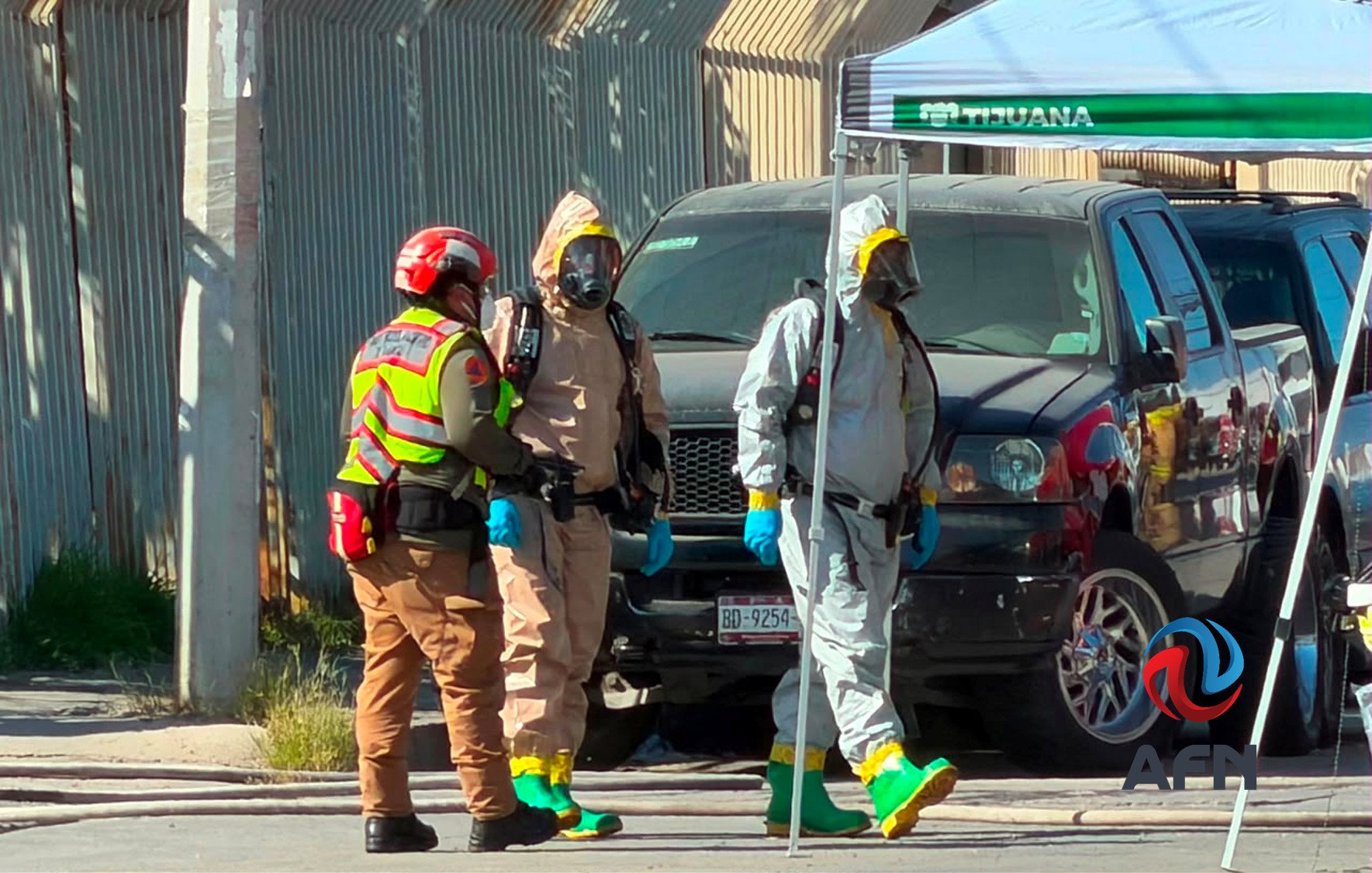 Controlan fuga de residuos químicos en parque industrial de Tijuana