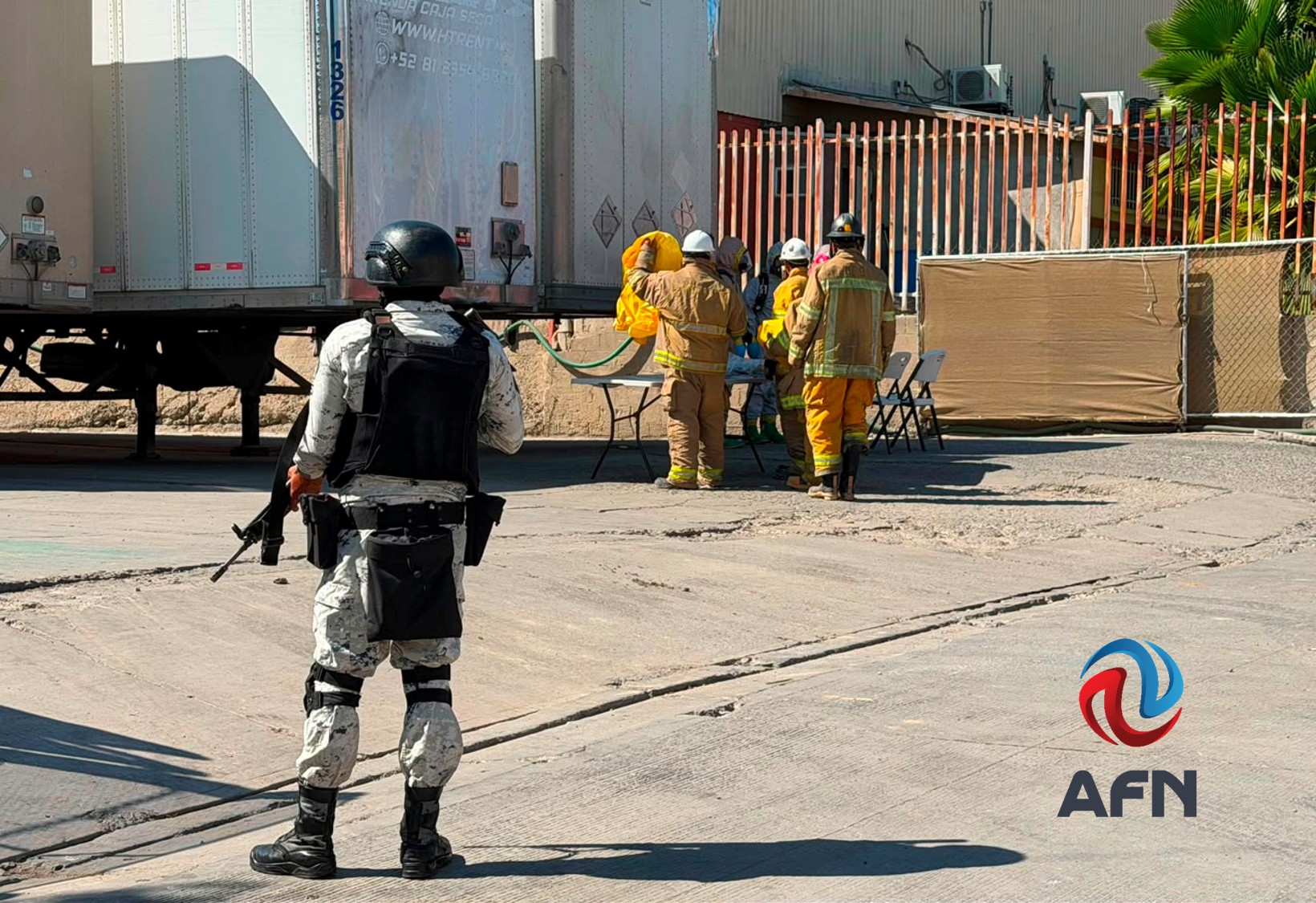 Controlan fuga de residuos químicos en parque industrial de Tijuana