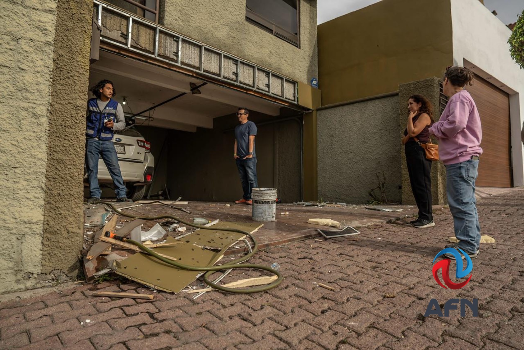 Explosión por fuga de gas, dañó al menos seis viviendas en Colinas de Agua Caliente