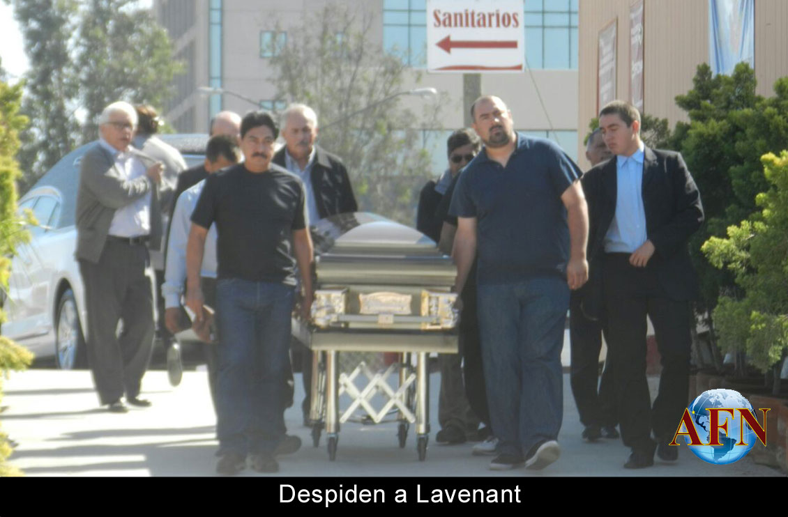 Despiden a Lavenant