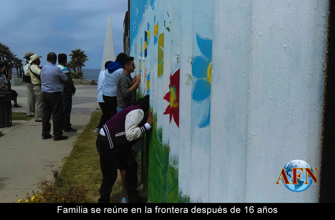 Familia se reúne en la frontera después de 16 años