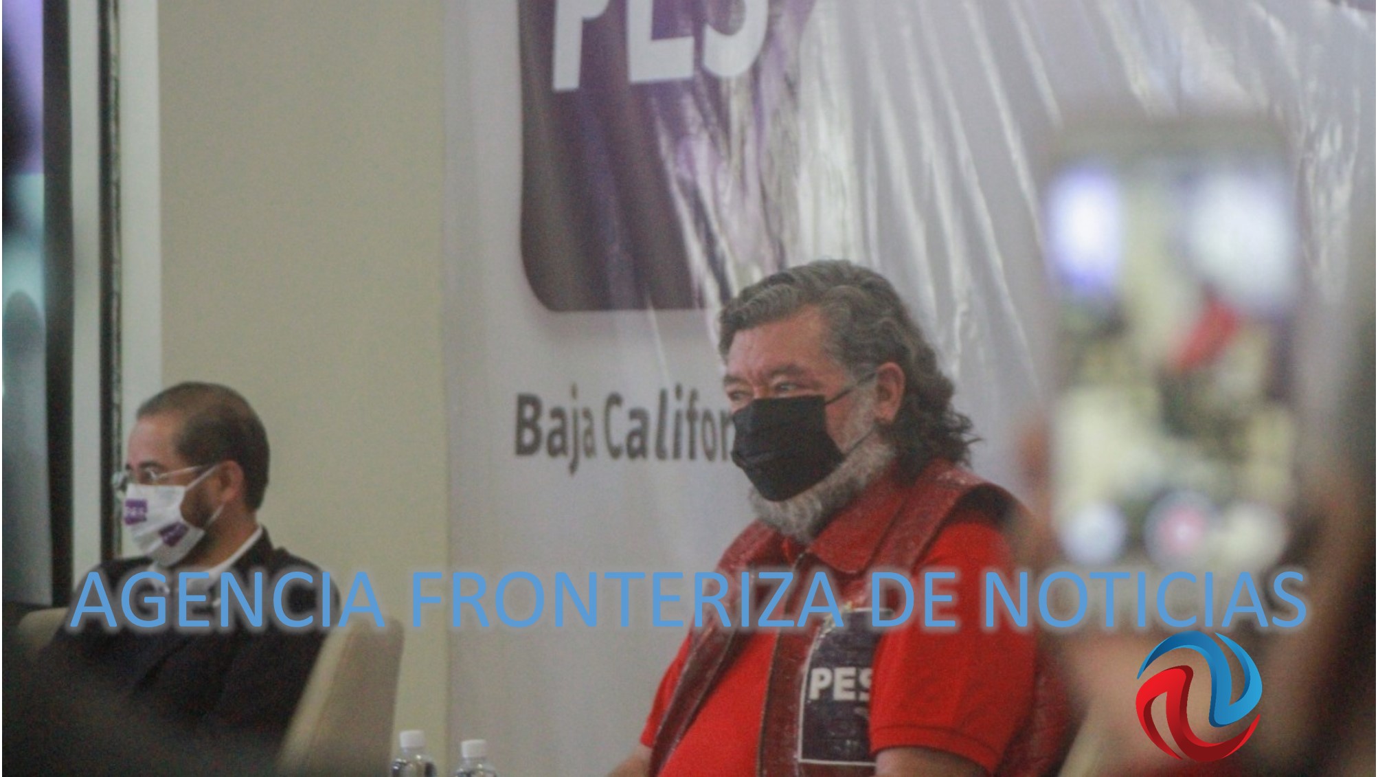 Sin dejar el PRI, Hank va como candidato ciudadano con el PES 