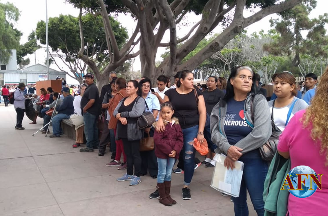 Evacuan HGT por supuesto olor a gas