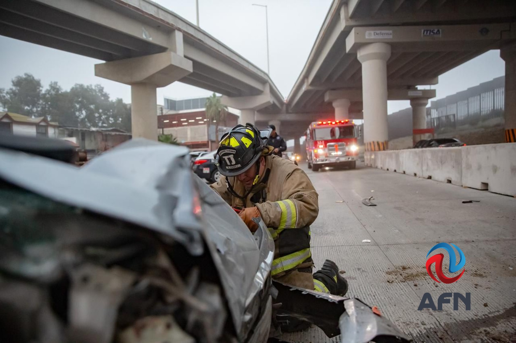 Automovilista se impactó contra muro del Viaducto Elevado