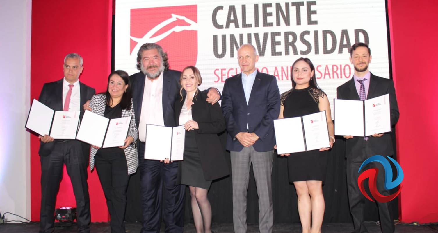 Celebran segundo aniversario de Caliente Universidad 
