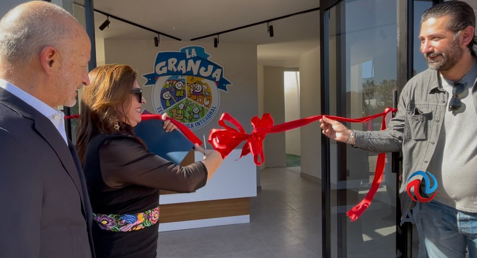 Inauguran La Granja, centro lúdico de terapias para menores con espectro autista