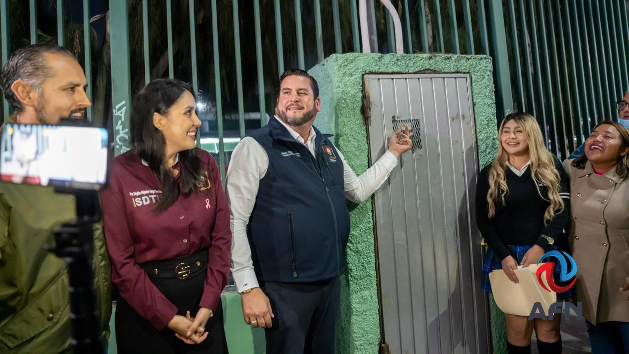 Burgueño Ruiz inauguró Sendero Seguro en Vía Rápida Poniente