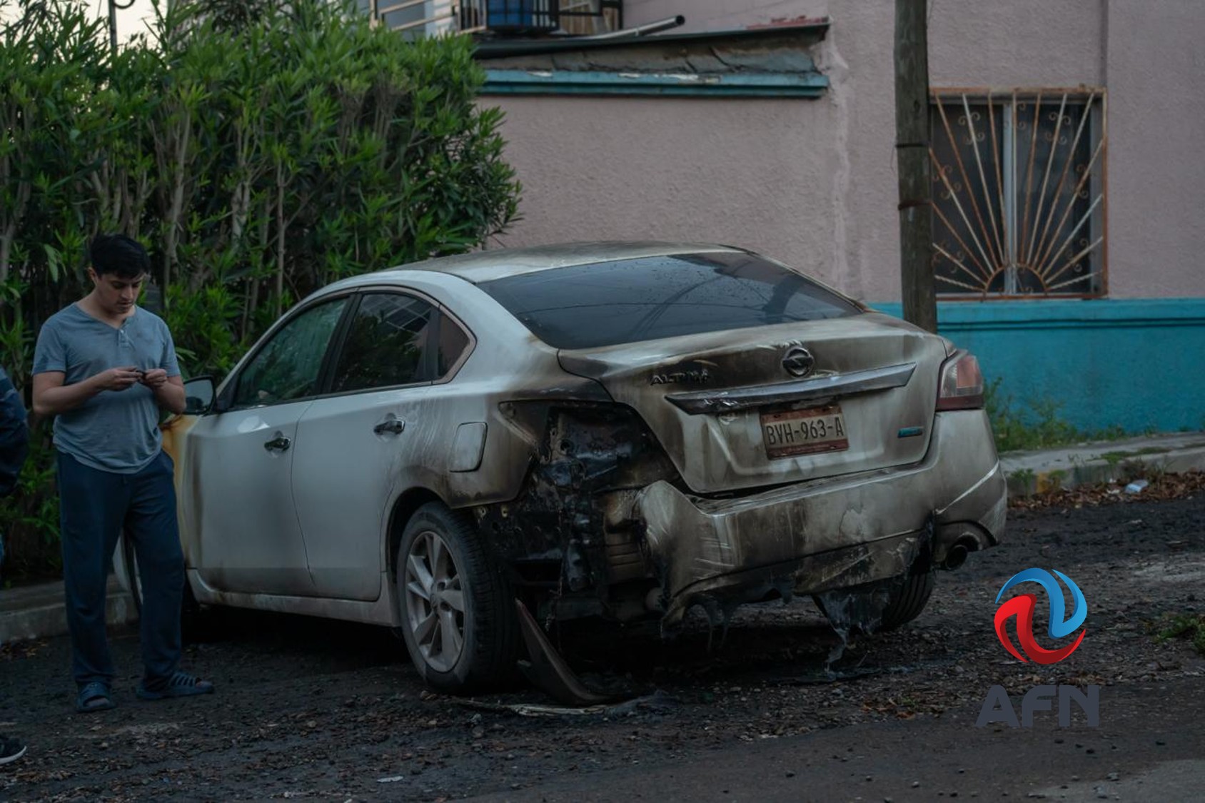 Incendian tres vehículos en Residencial Agua Caliente; suman 9 en el día