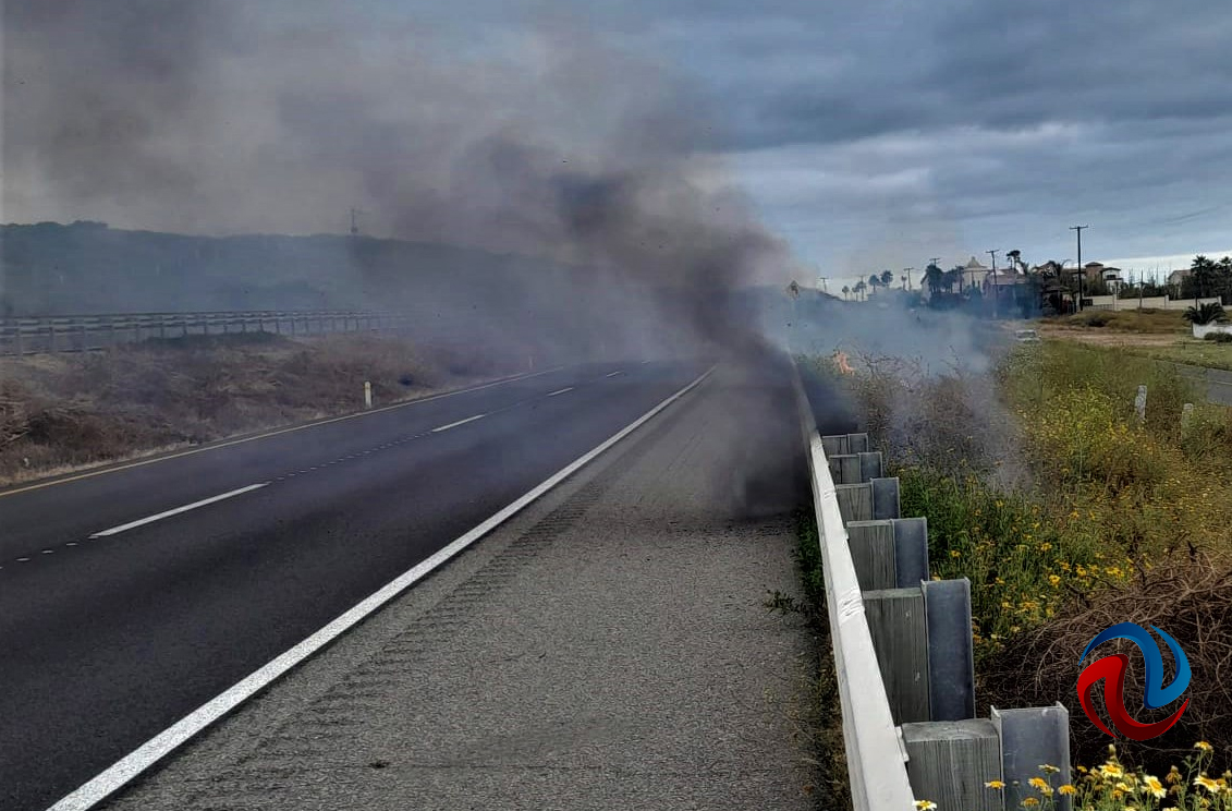Siguen registrándose incendios forestales y urbanos en Rosarito: PC
