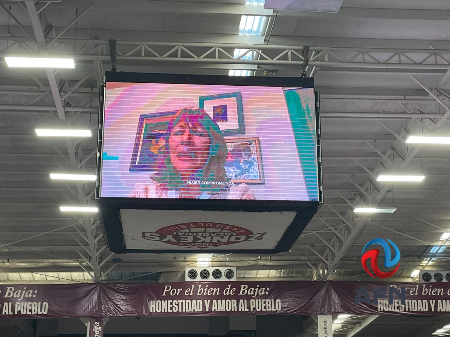 Ofrece Julieta Ramírez su primer informe en Tijuana