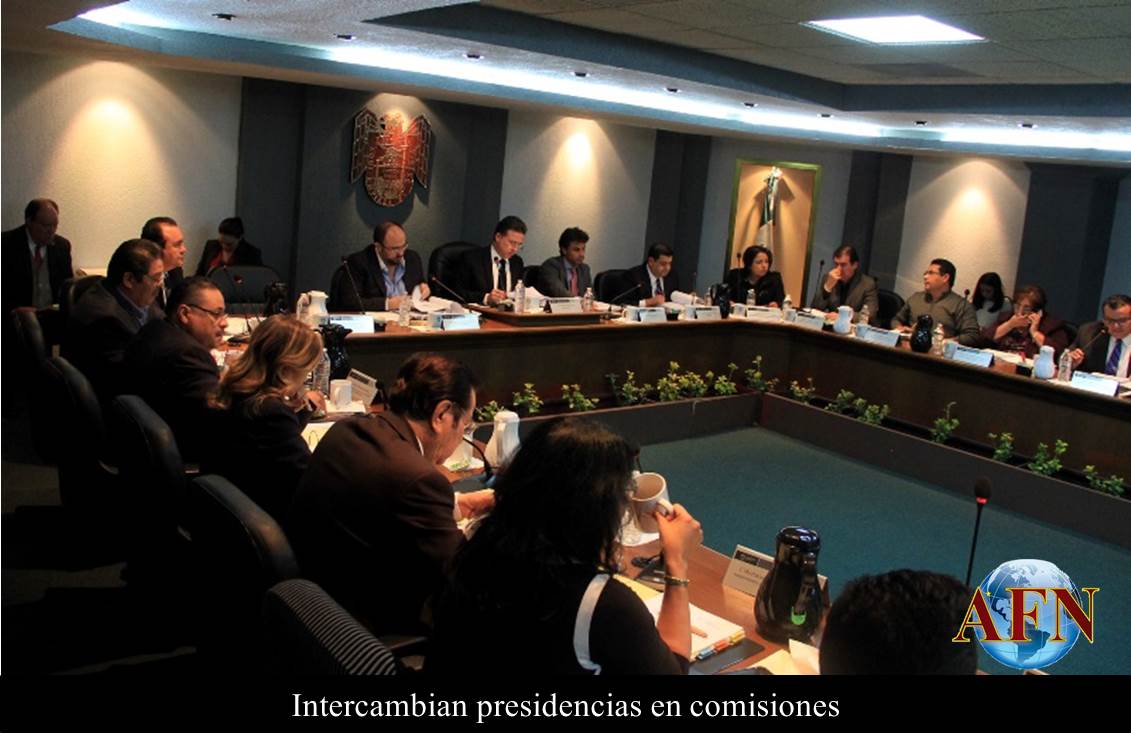 Intercambian presidencias en comisiones