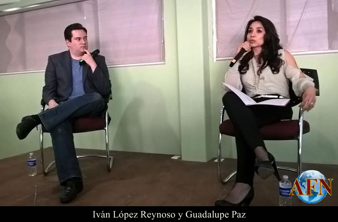 Famoso director, con músicos de Tijuana