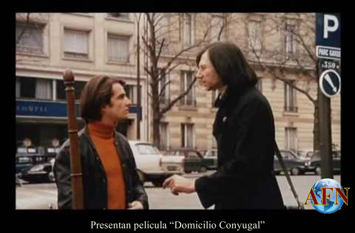 Presentan película Domicilio Conyugal