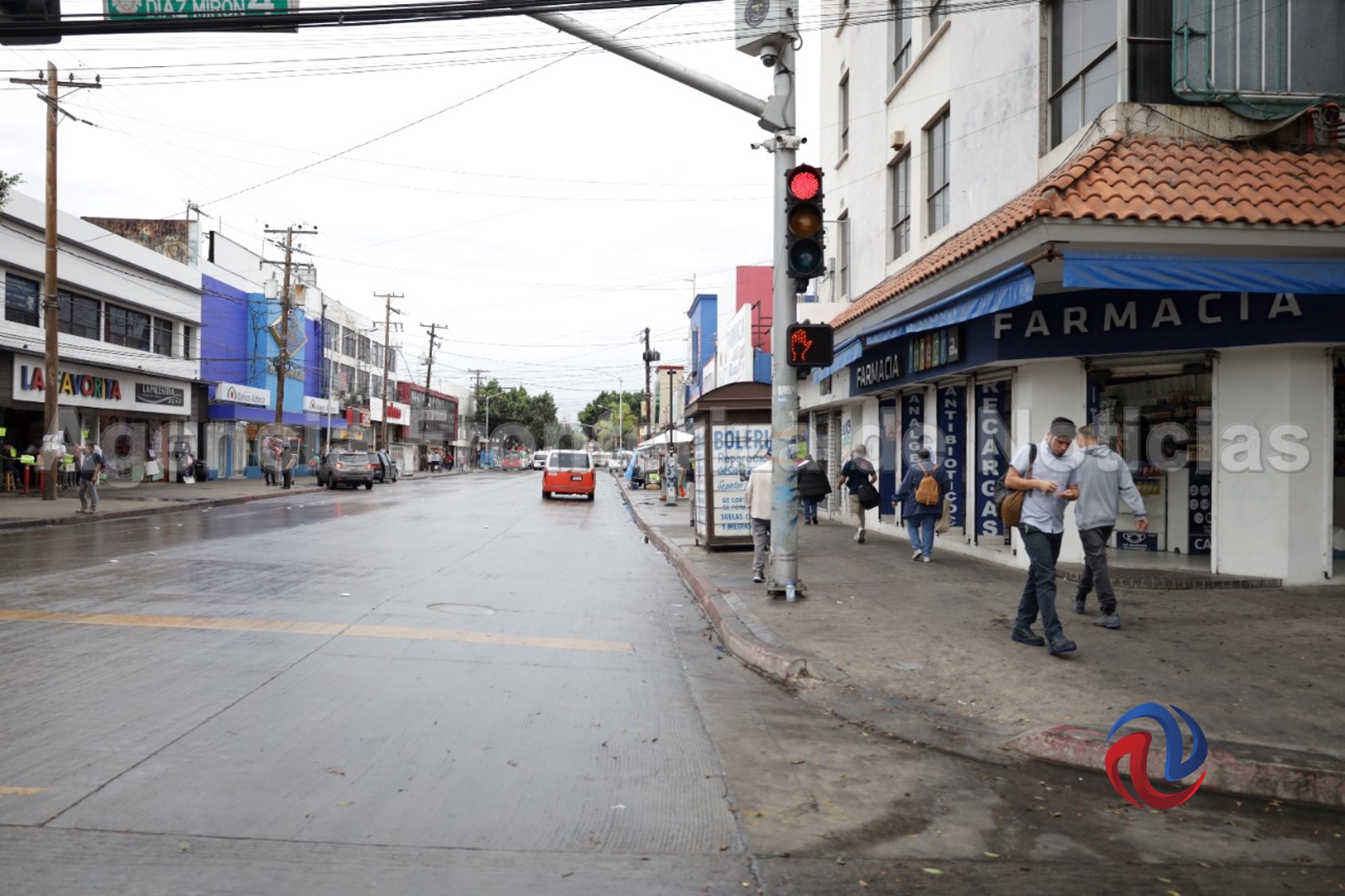 De la península de Baja California, la perla de la corona de Isabel II