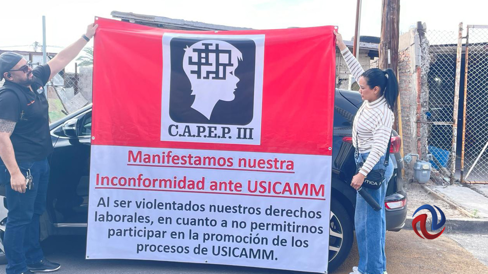 Protestan maestros en Mexicali por falta de oportunidades