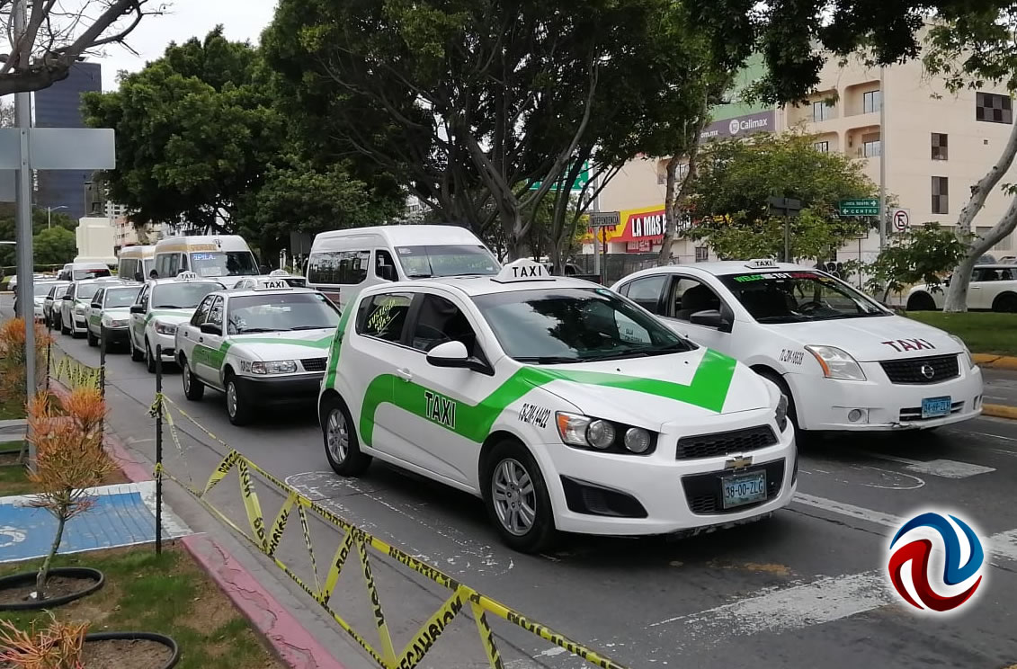 ¡No más choferes muertos! piden transportistas en manifestación
