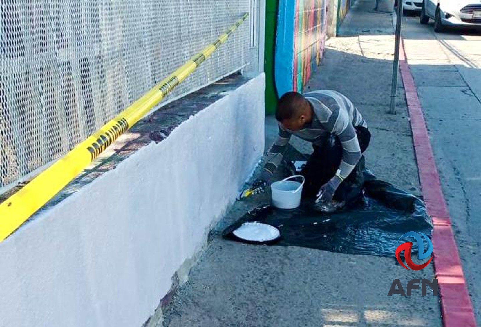 Mantienen trabajos de mantenimiento en escuelas municipales durante periodo vacacional