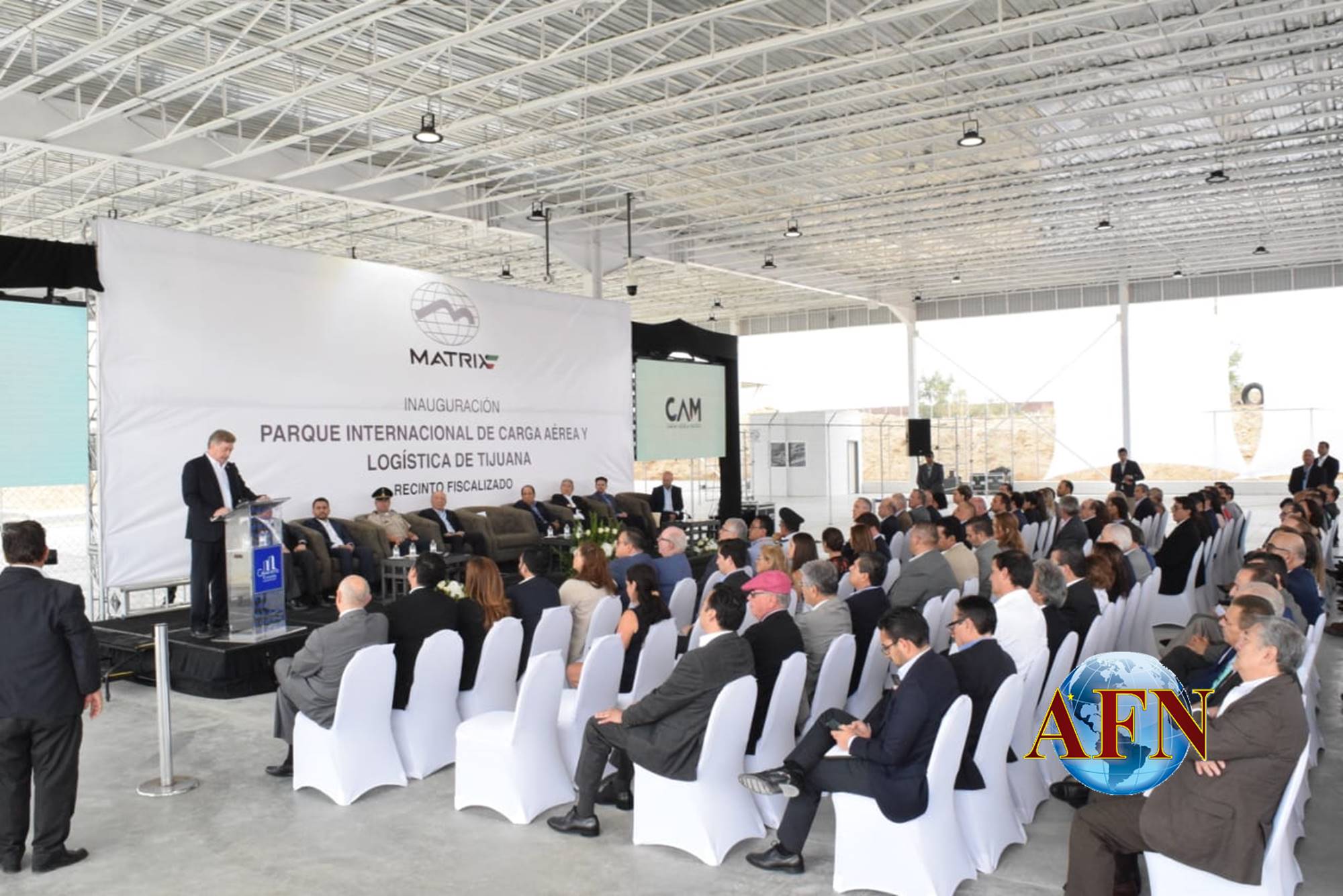 Bustamante exhibe al gobierno municipal